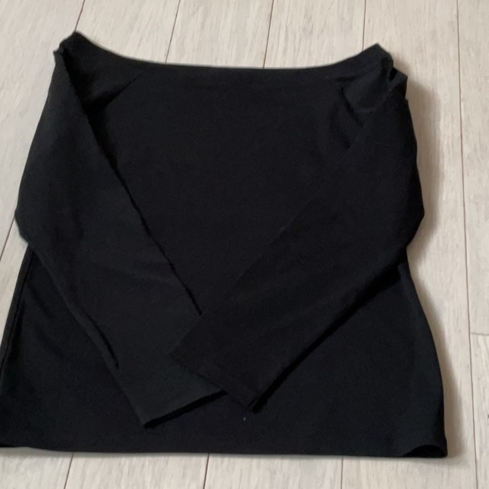 Ann Taylor Black off shoulder top. PL